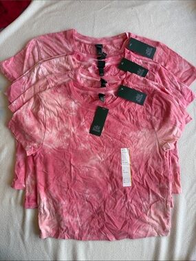 NWT Tie-Dye Pink Cropped Tee Shirts- Set of 5 different sizes bundle